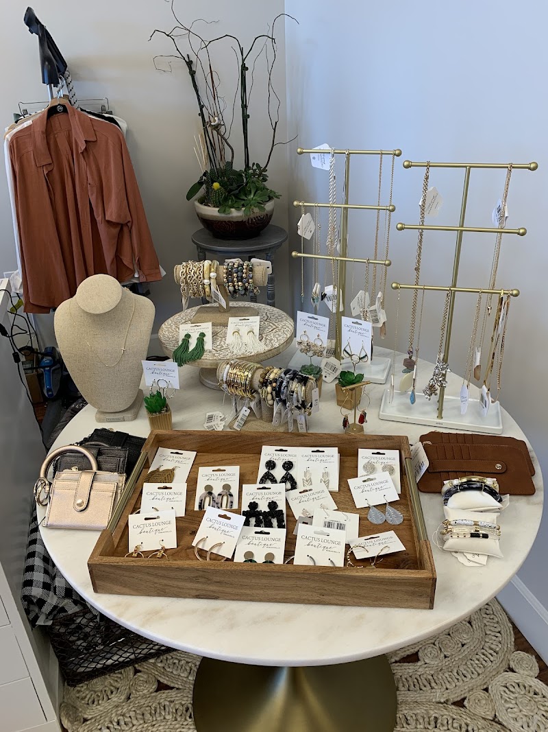 Cactus Lounge Boutique - Clothing and Gifts photo 3