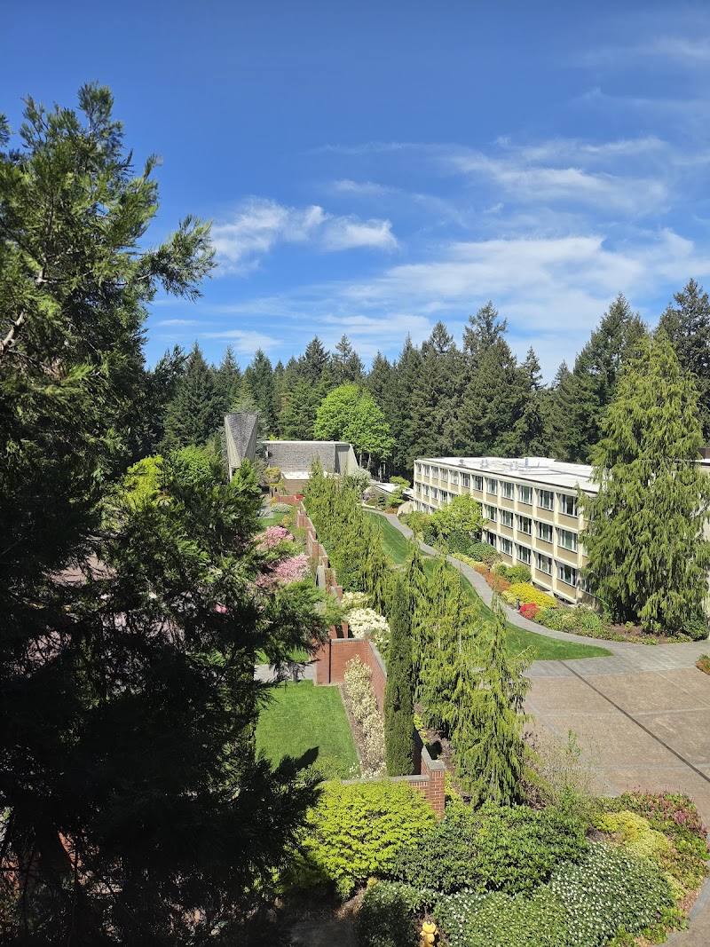 Saint Martin's University photo 3