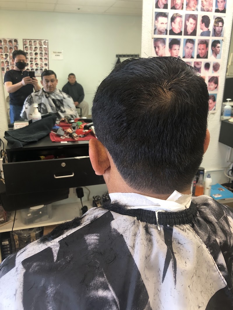 Henry's Hair Cuts photo 4