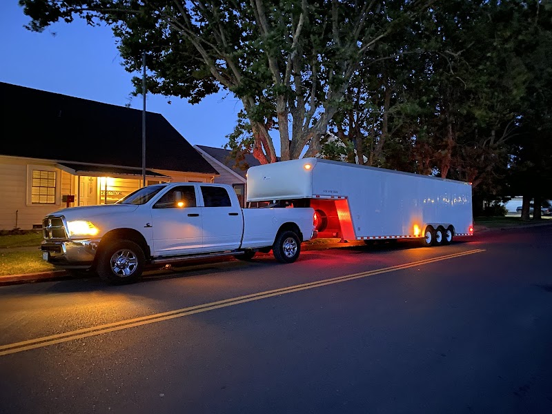 Movers With Maneuvers photo 3