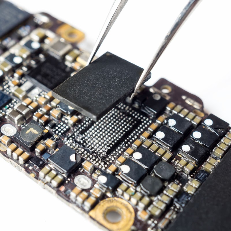 Geekmatics: Phone Repairs In 1 Hour, PCs, Gaming, Micro-soldering. Apple IRP. On-site help. Lifetime Warranty. photo 5