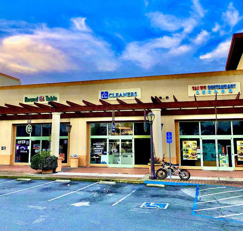 Photo of De luxe Cleaners