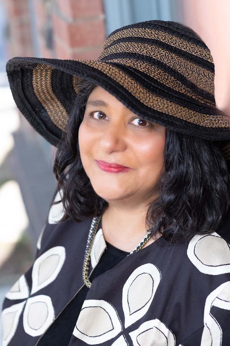 Photo of Mika Glass Ratnam, REALTOR | Intero