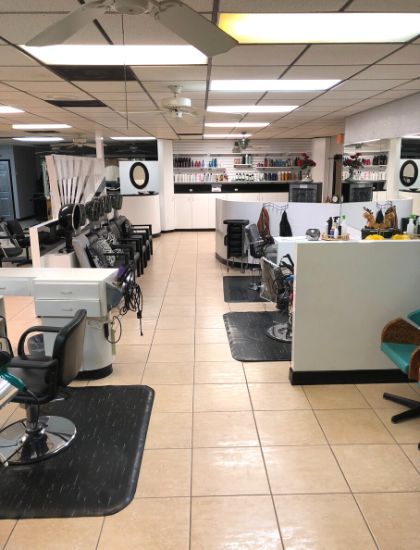Nikkole Michaels Salon & Spa photo 3