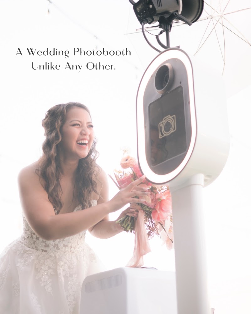 Aw Snap! Bay Area PhotoBooth photo 2