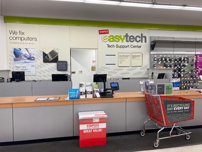 Staples photo 4