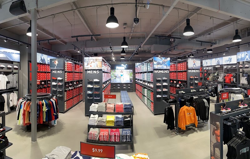 PUMA photo 3