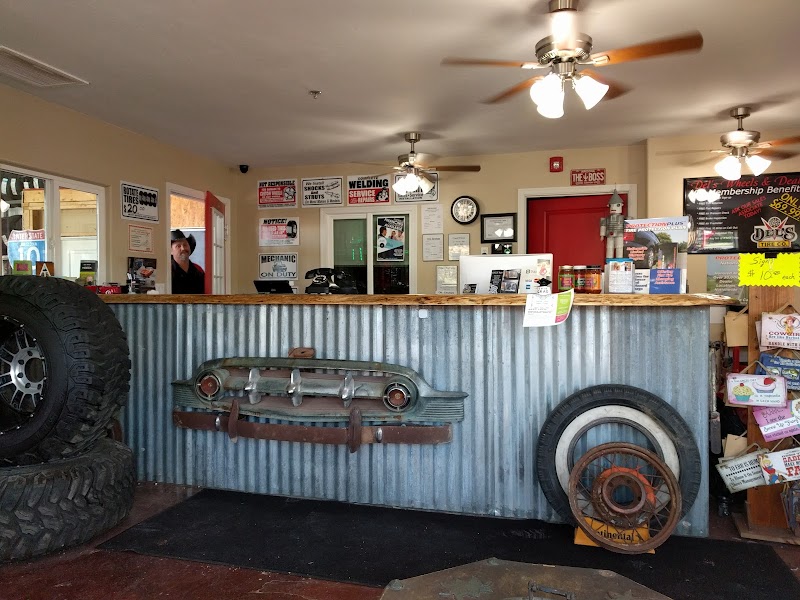 Del's Tire Co. photo 2