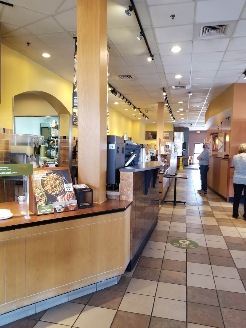 Belleair Bluffs Plaza photo 3