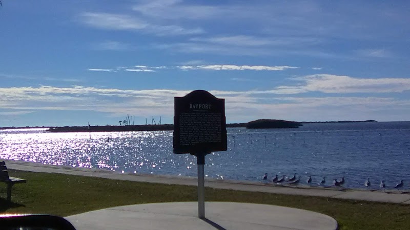 Bayport River Safari Boat ramp photo 2