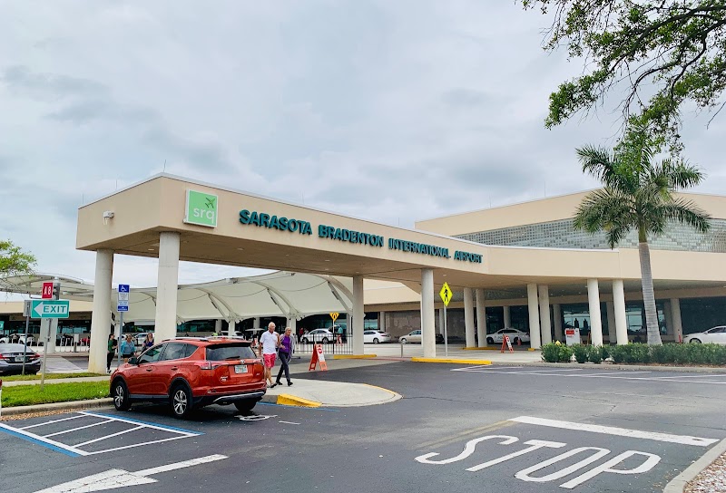 Sarasota Bradenton International Airport photo 5