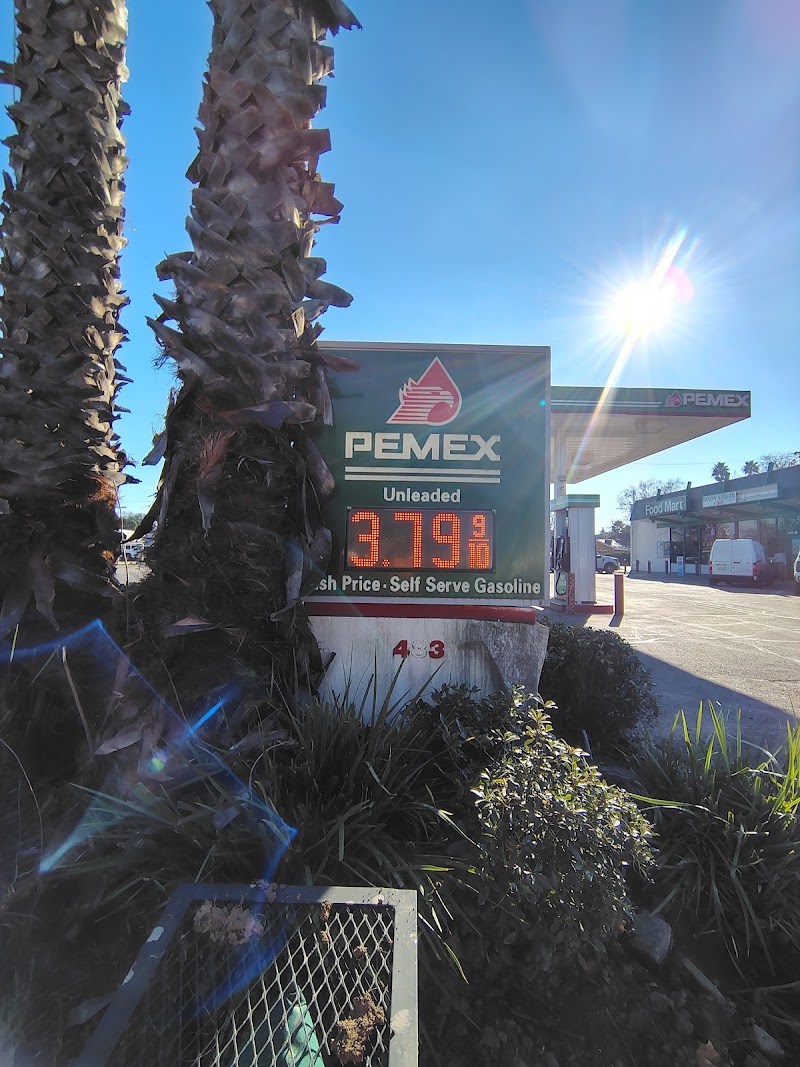 Photo of Pemex Gas / Dixon Liquor