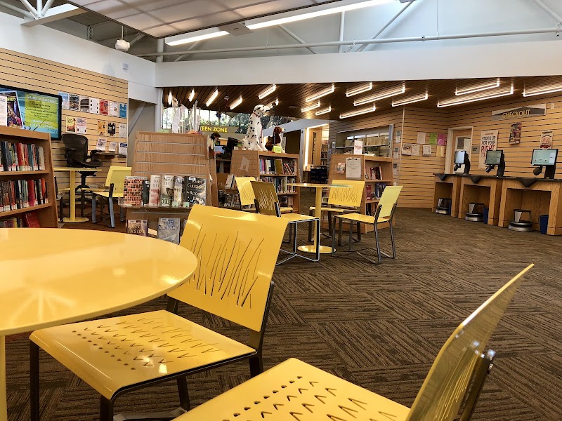 Photo of San Lorenzo Library