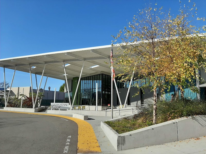 San Lorenzo Library photo 2