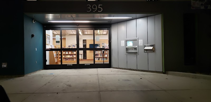 San Lorenzo Library photo 5