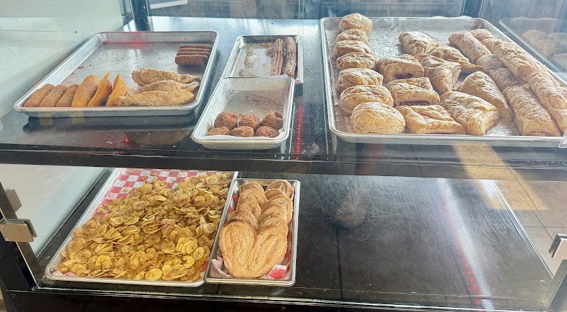 Tom's Cuban on the Go photo 3
