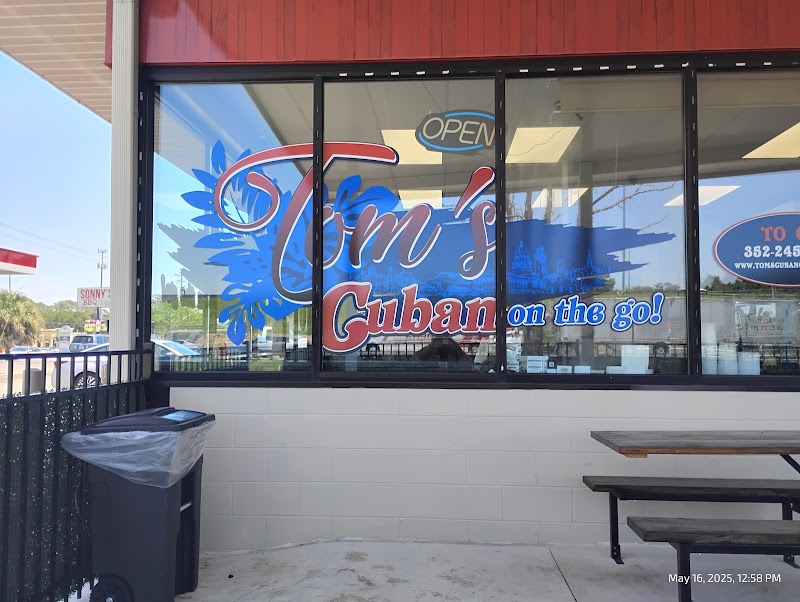 Tom's Cuban on the Go photo 4