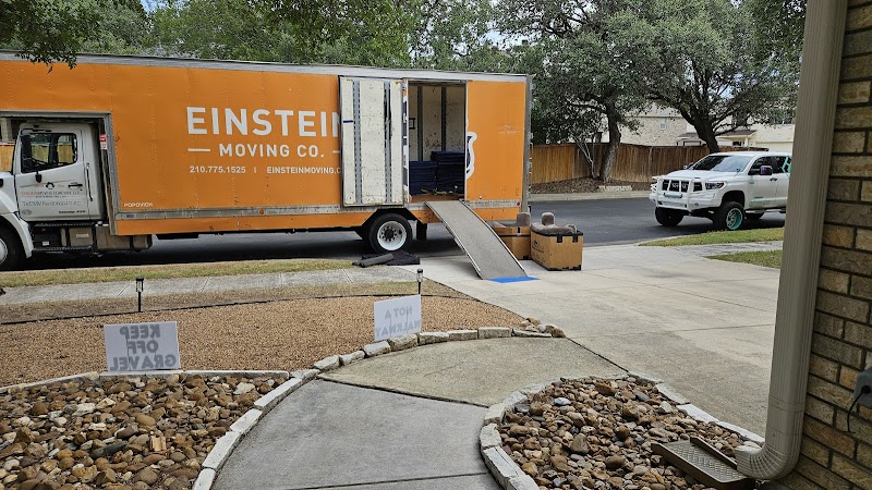 Einstein Moving Company photo 4