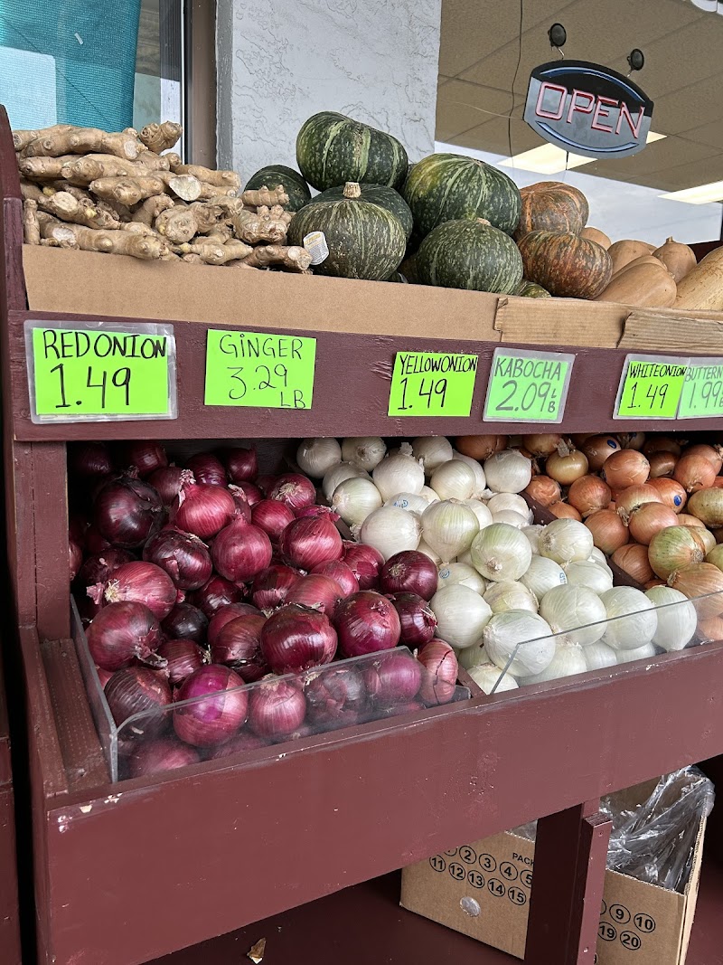 Ramirez Produce Market & Carniceria photo 3
