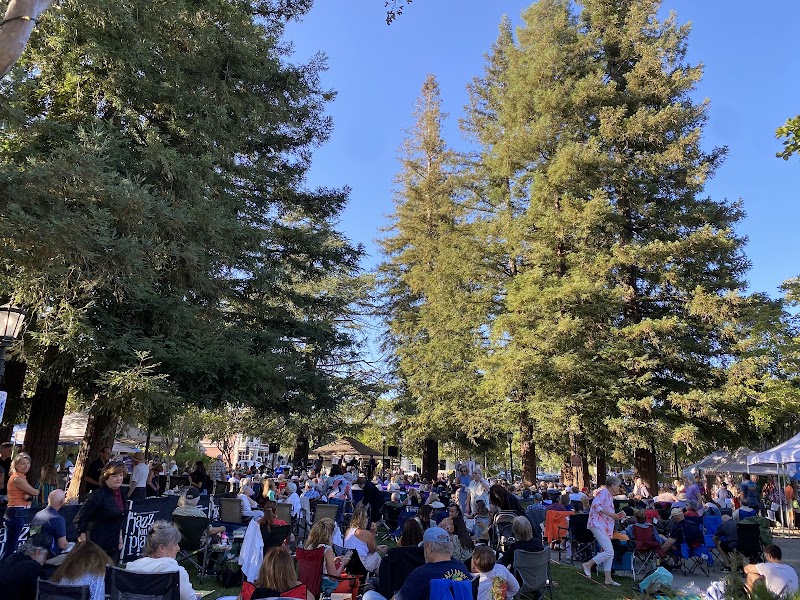 Jazz on the Plazz photo 3