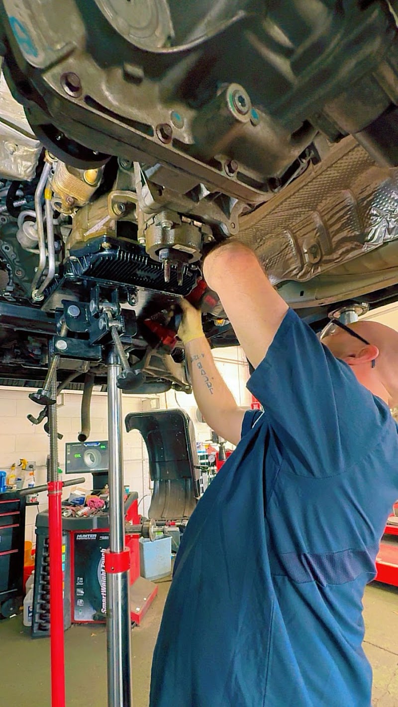 AutoStream Car Care Center photo 2