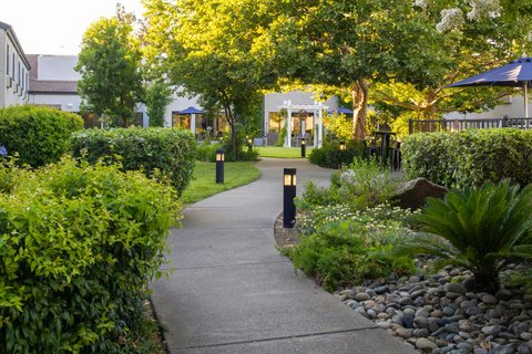 Photo of Courtyard by Marriott Vacaville