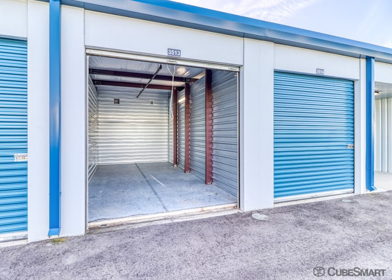 Photo of Lockhart Storage Centers - Land O' Lakes