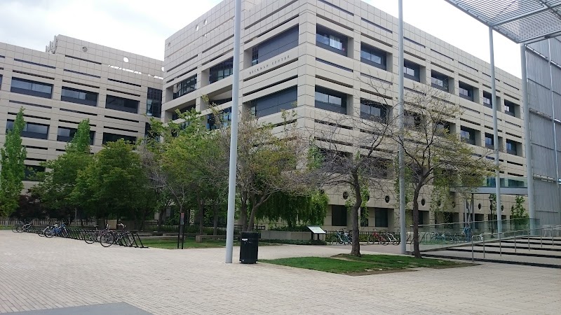 Photo of Beckman Center for Molecular and Genetic Medicine