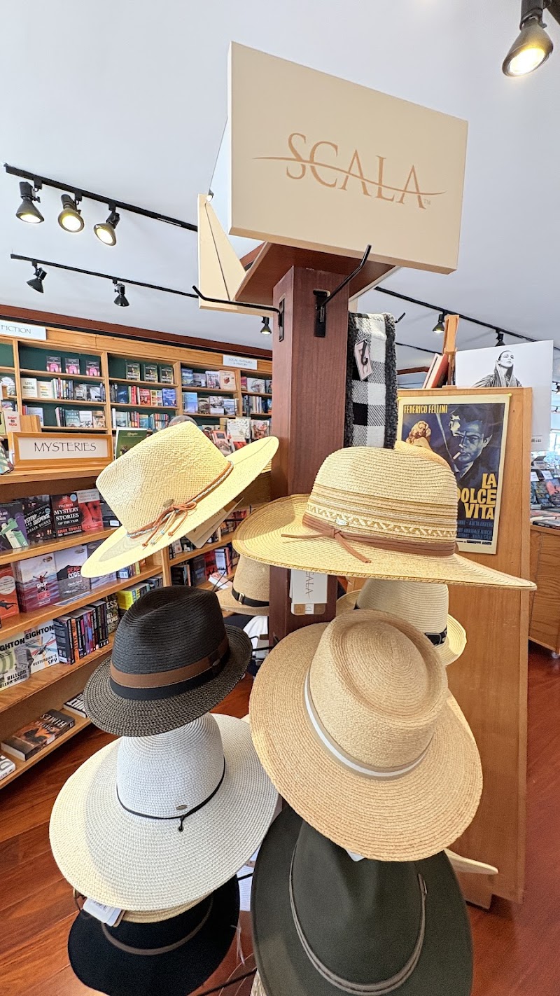 Sausalito Books by the Bay photo 4