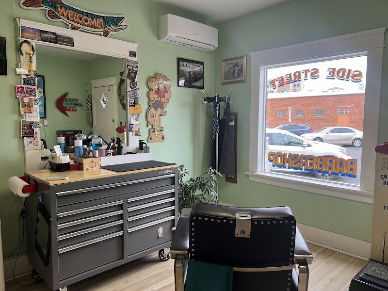 Side Street Barbershop photo 2