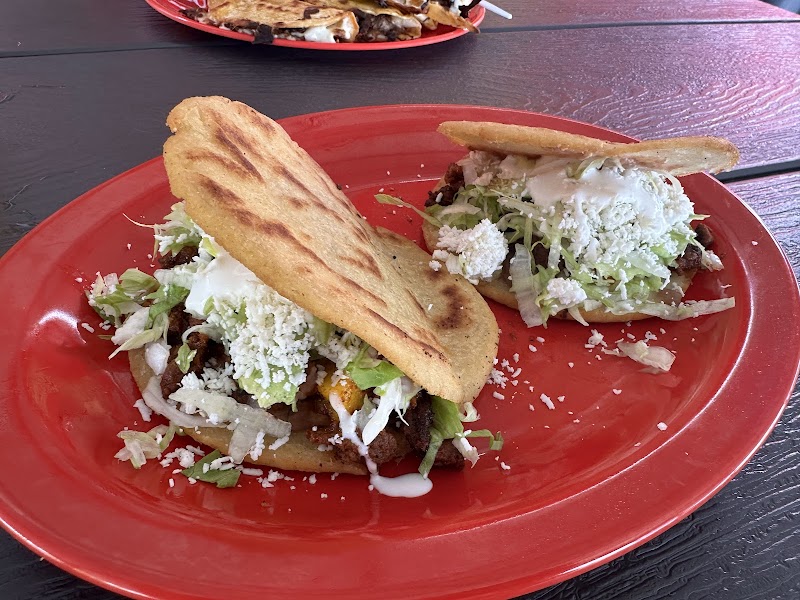 Taqueria y Pupuseria Su Sabor photo 2