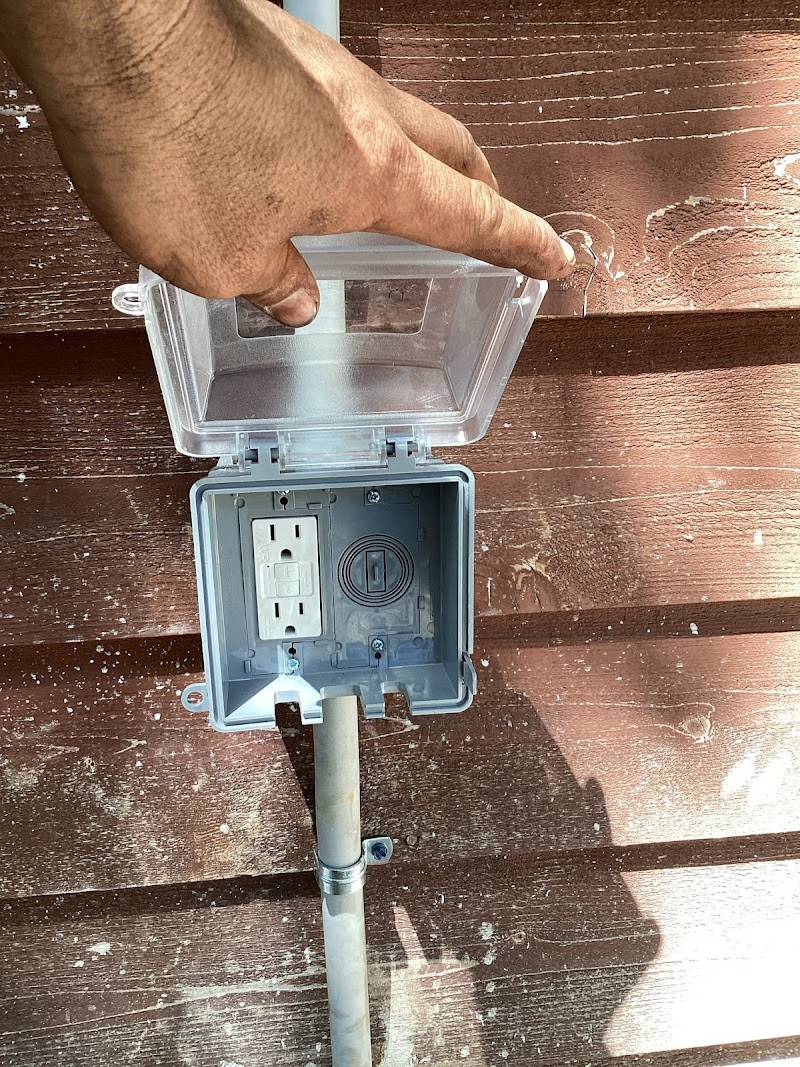 Blue Collar Electric photo 4