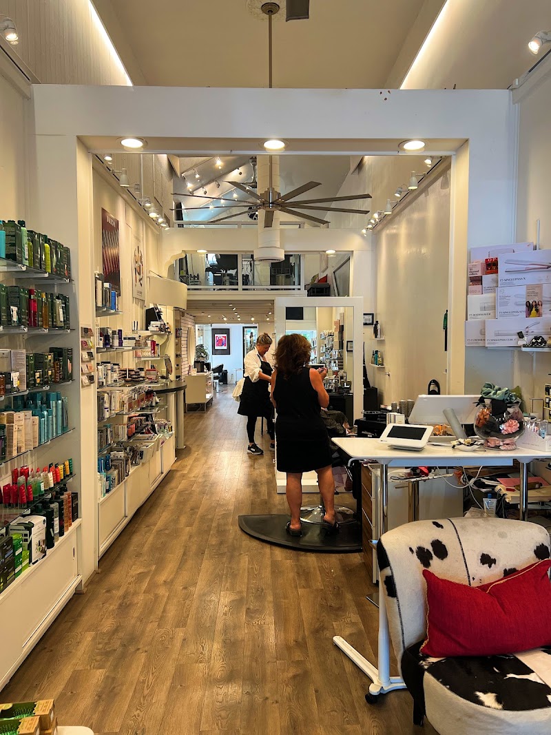 St Helena Salon photo 3