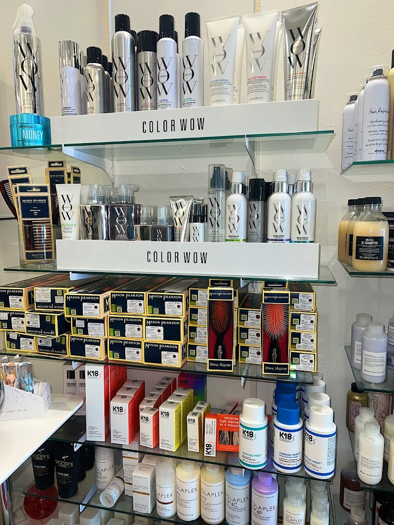 St Helena Salon photo 2