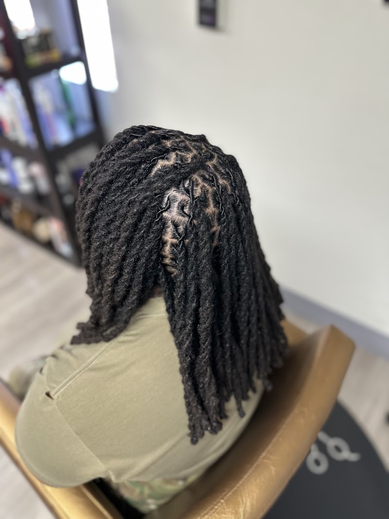 Braiderscorner LLC , Your Trusted Loctician photo 5