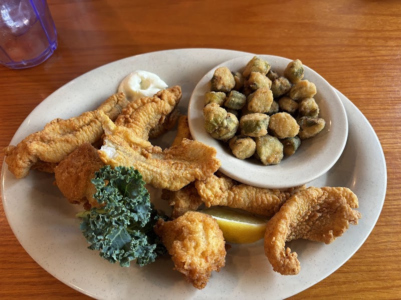 Crystal River Seafood photo 2