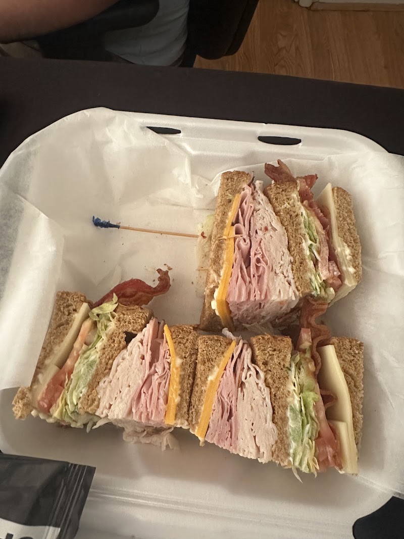 4th St deli and desserts photo 3