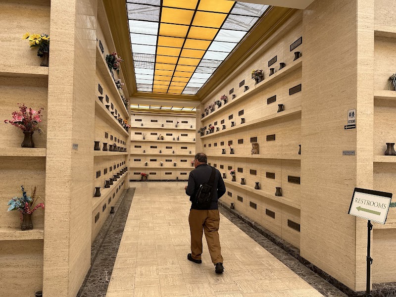 Home of Eternity Jewish Cemetery and Mausoleum photo 5