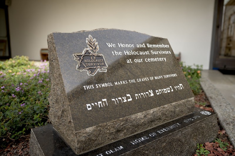 Home of Eternity Jewish Cemetery and Mausoleum photo 4