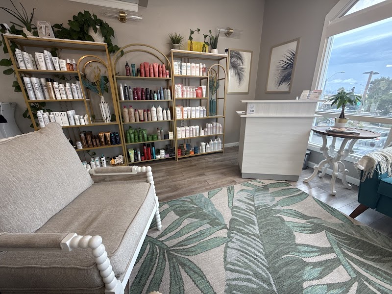 The Loma Salon and Spa photo 4