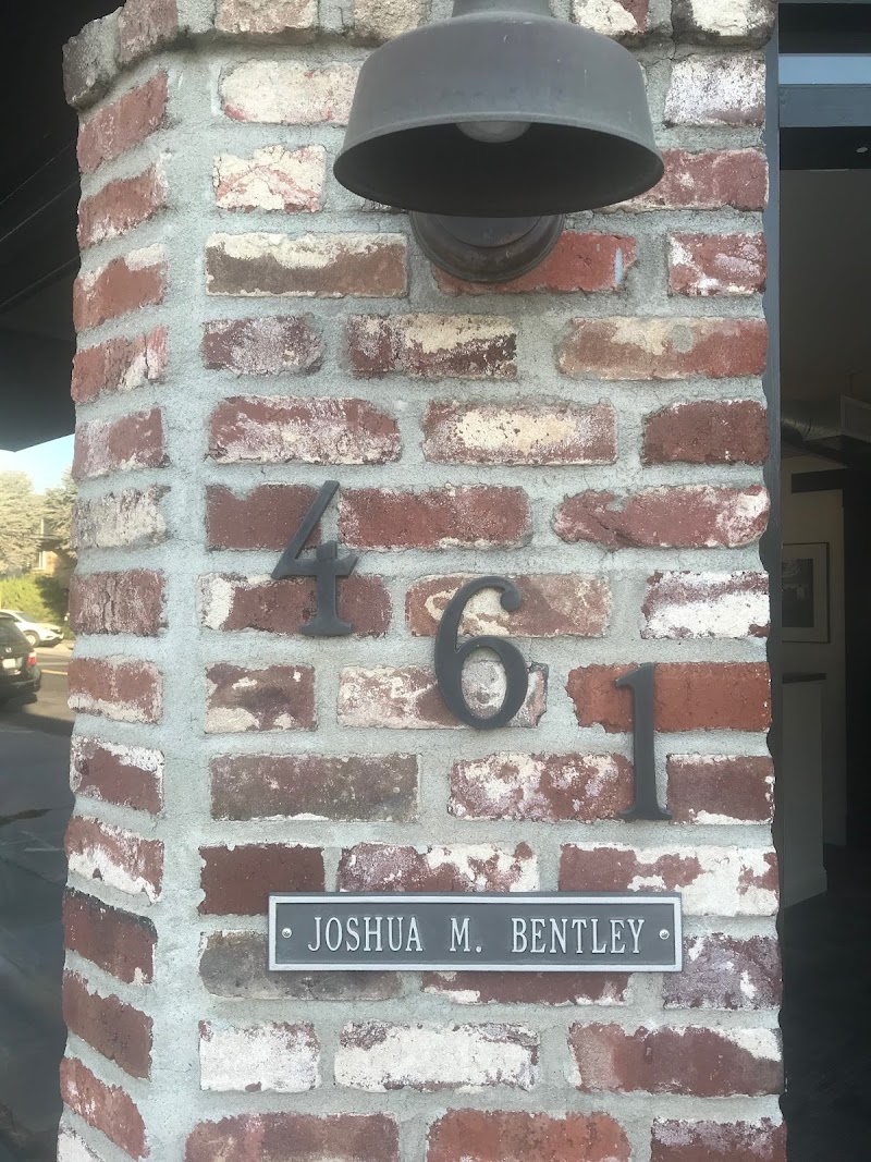 Photo of Joshua M. Bentley