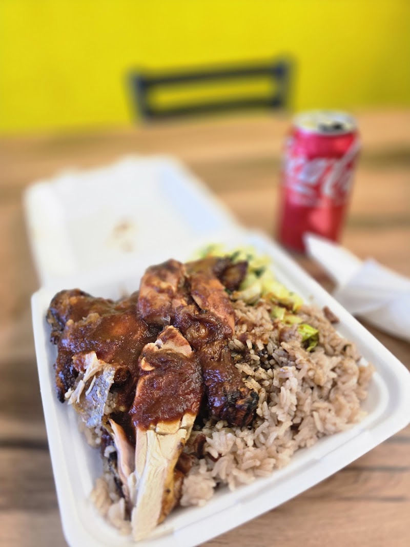 Laylah's Jamaican Food photo 4