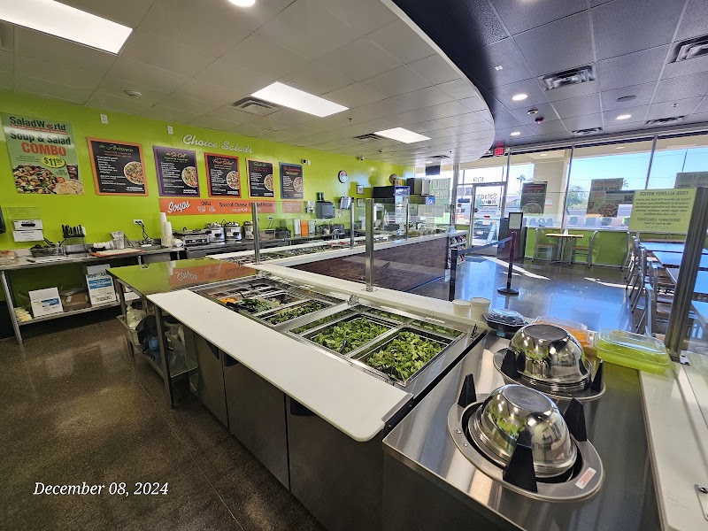 Salad World photo 3