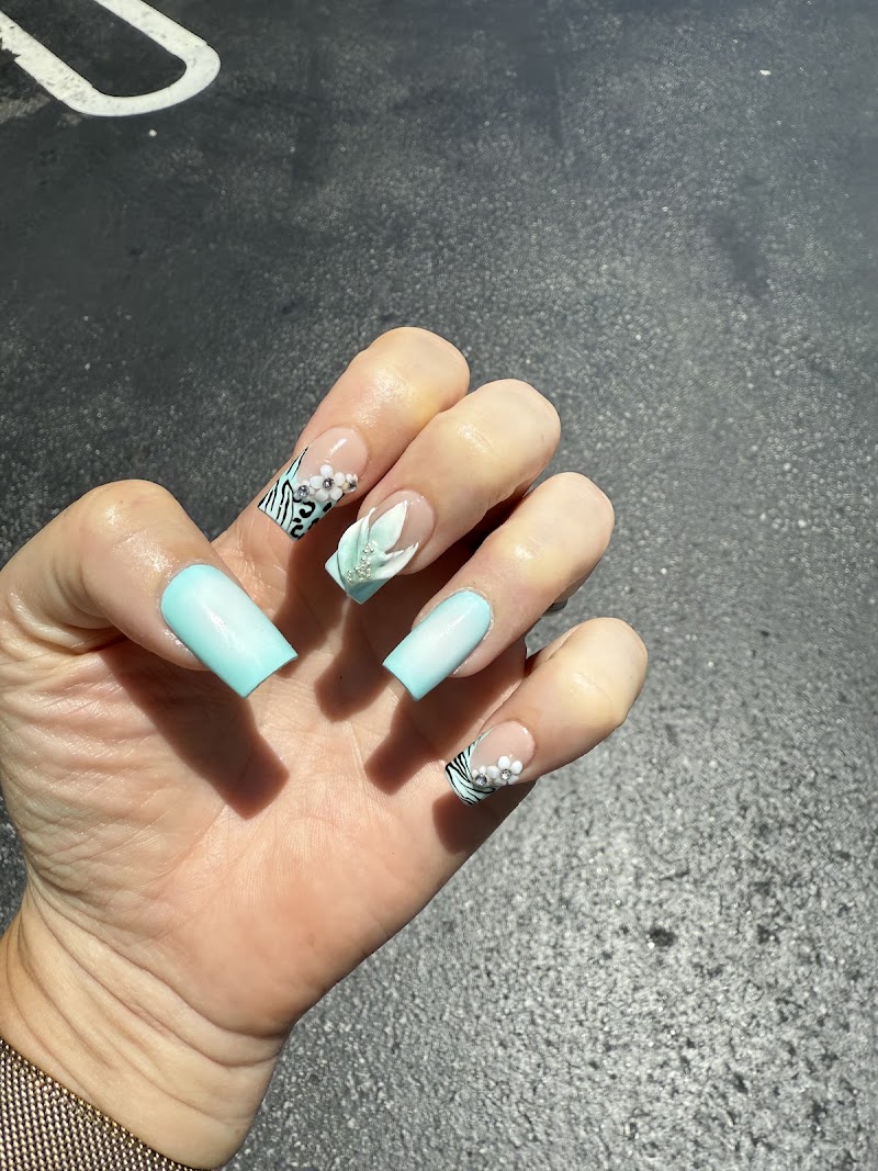 The Gel Lab Nail & Body photo 2