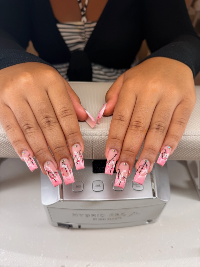 Photo of Honey Belle Nail Lounge