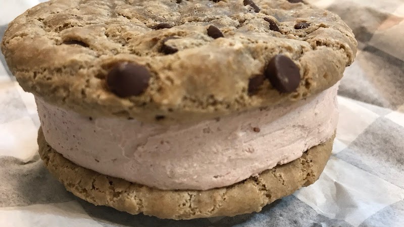Mr. Dewie's Cashew Creamery photo 2
