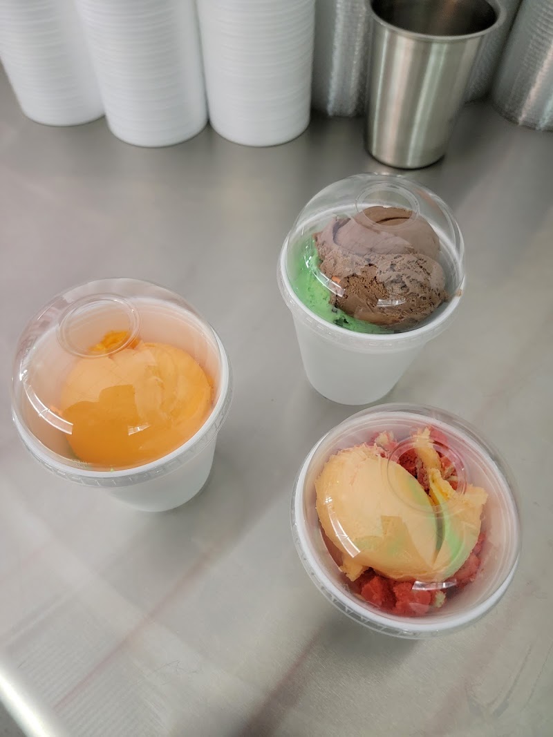 Richard's Ice Cream Shop photo 2