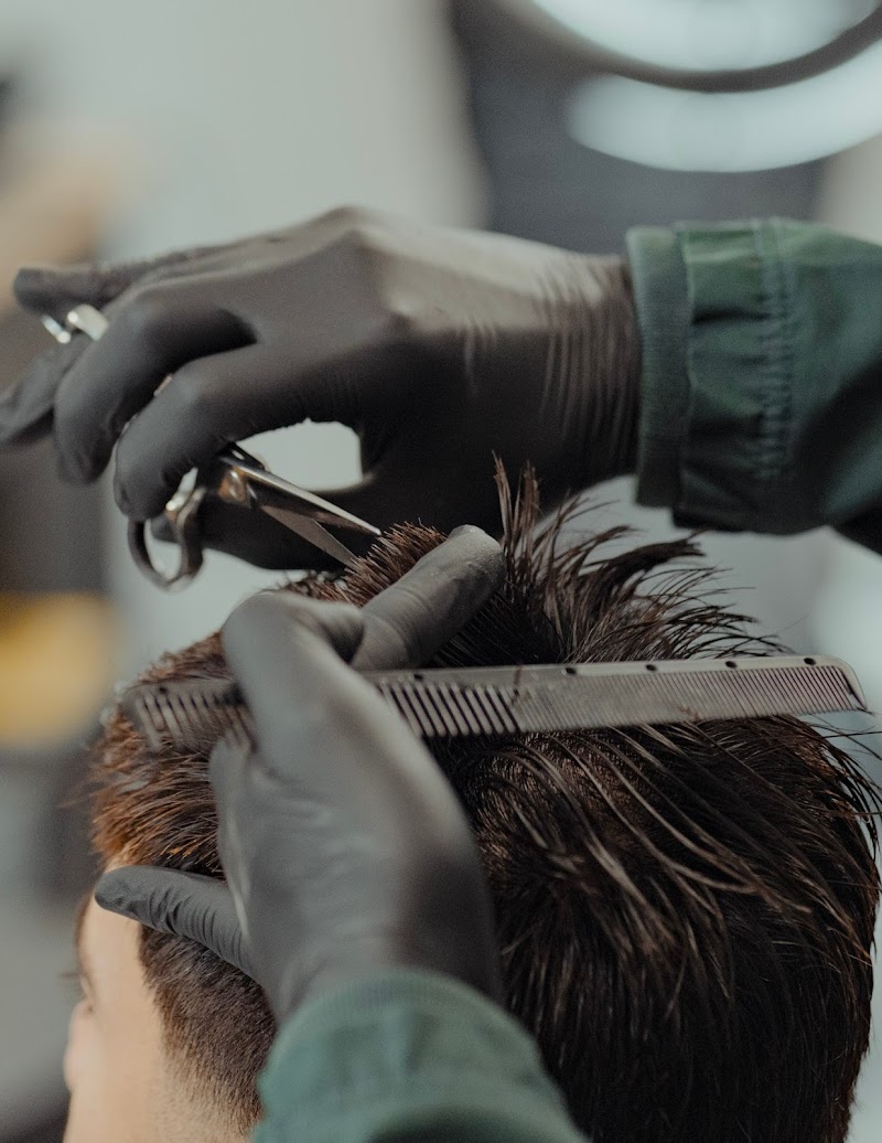 Fine Lines Barbershop photo 4