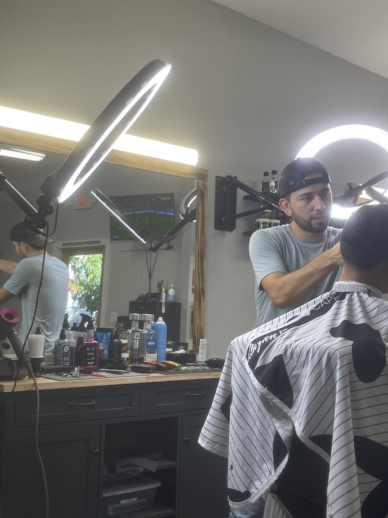 Fine Lines Barbershop photo 5