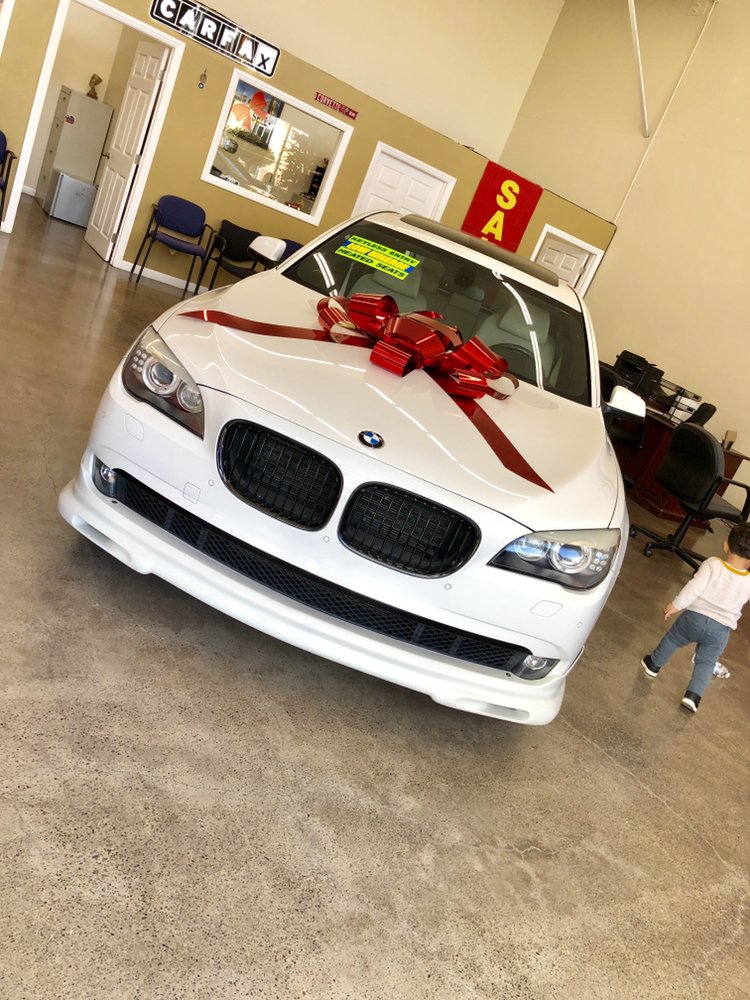 Photo of Pre-Owned Cars N Trucks